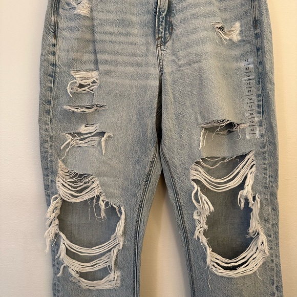 American Eagle Ripped Mom Jean - Blow Out Blue - 12 | XLong | NWT - Picture 3 of 6